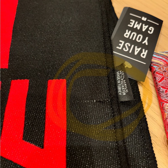 New York RedBull scarf by Ruffneck Scarves (NEW) - Picture 8 of 9